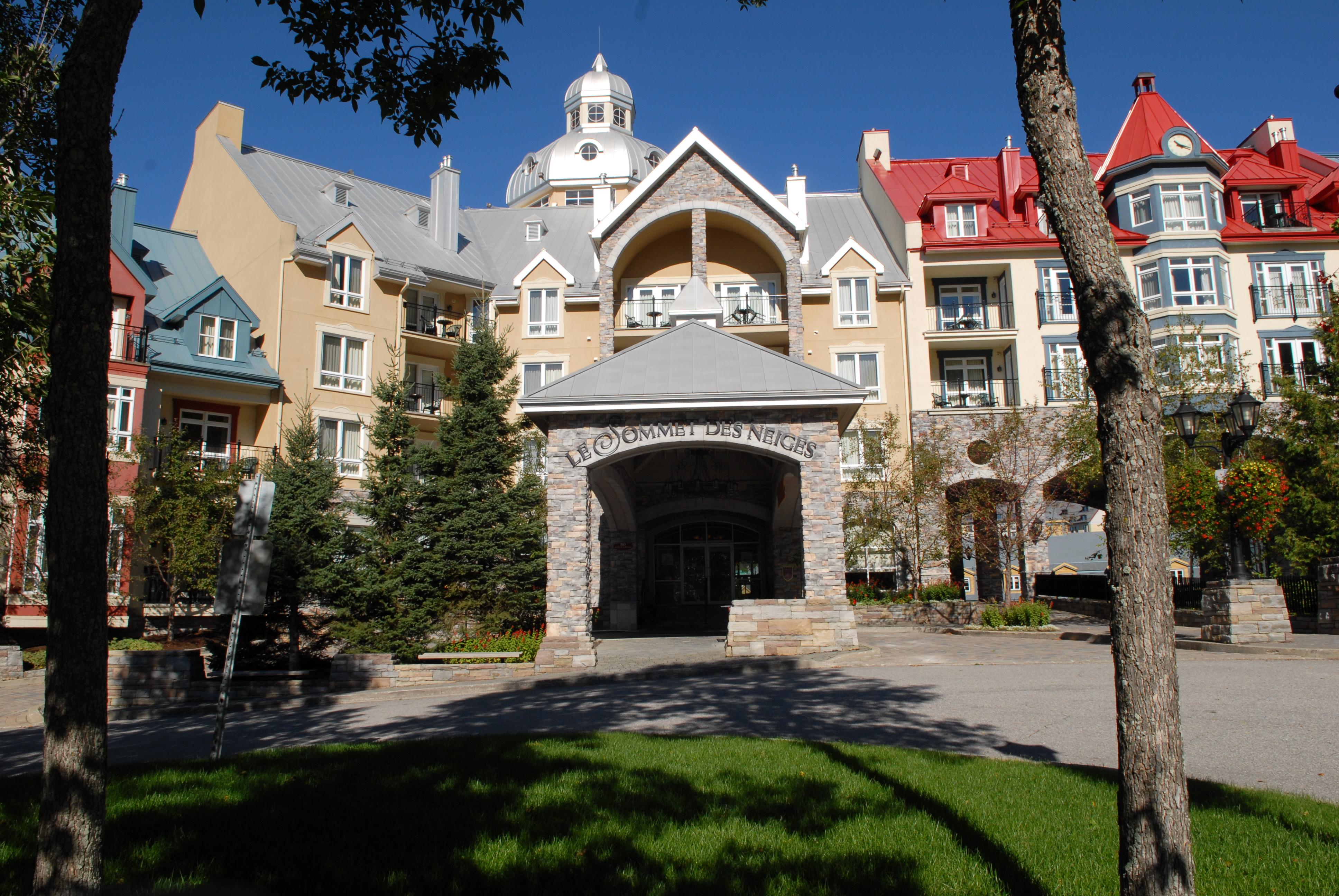 Sommet Des Neiges Hotel Mont-Tremblant Bagian luar foto