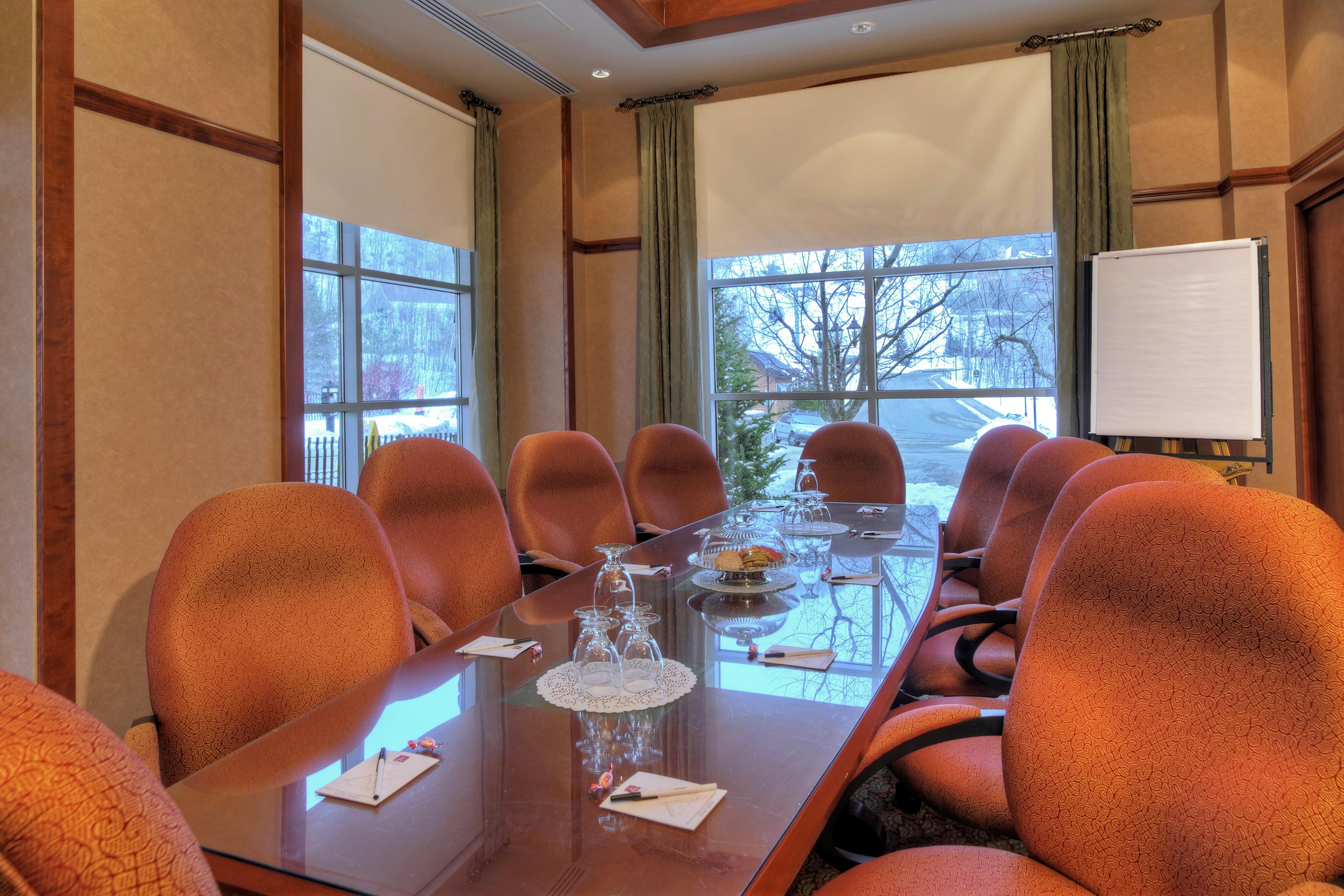 Sommet Des Neiges Hotel Mont-Tremblant Bagian luar foto