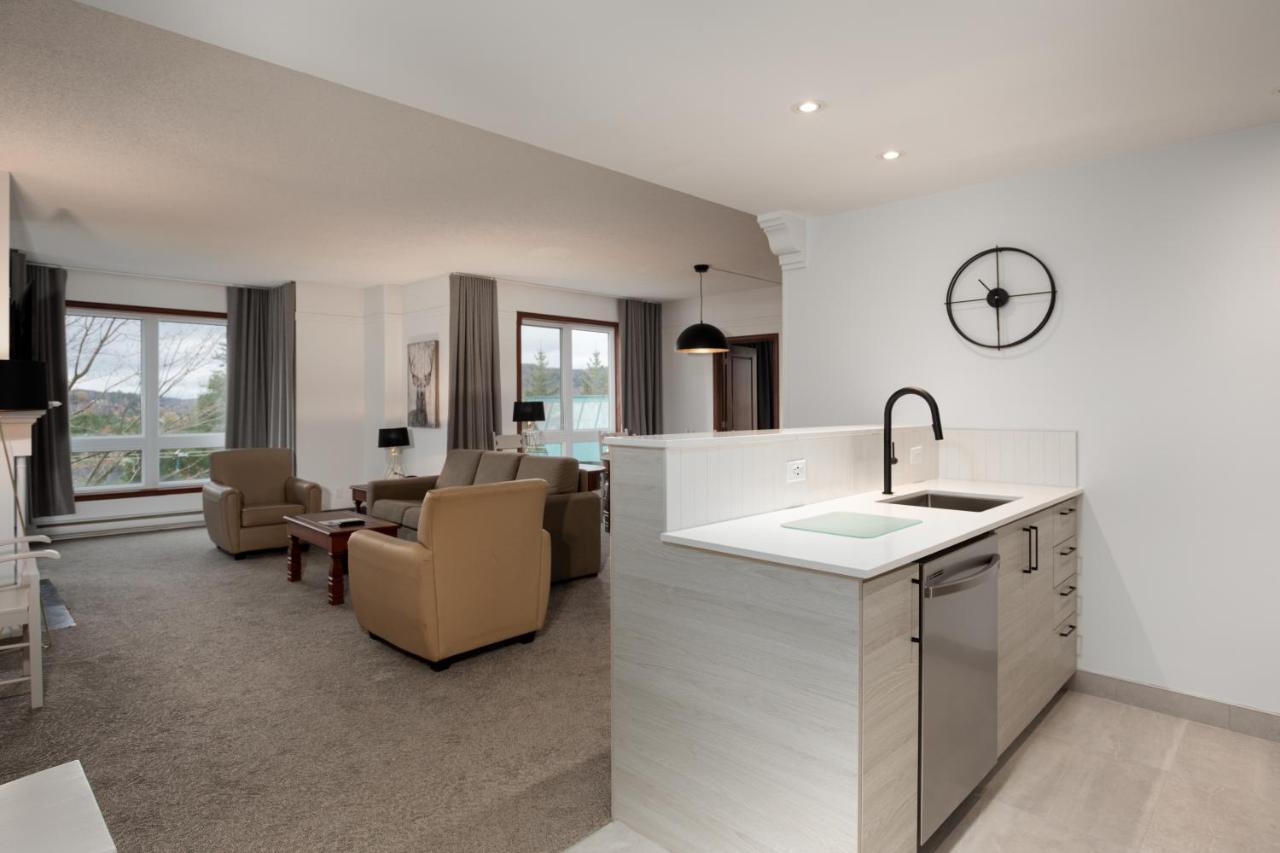 Sommet Des Neiges Hotel Mont-Tremblant Bagian luar foto