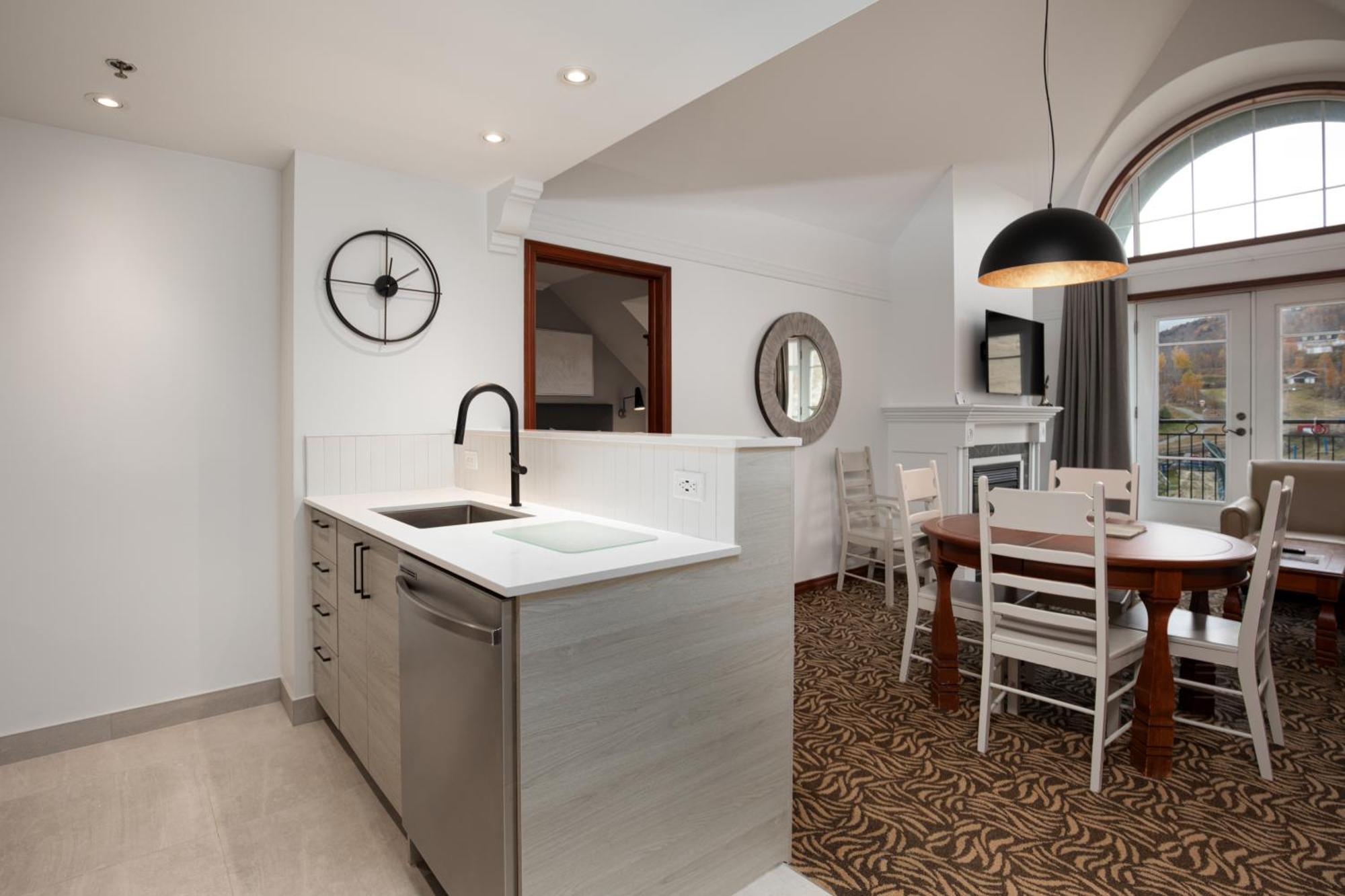 Sommet Des Neiges Hotel Mont-Tremblant Bagian luar foto